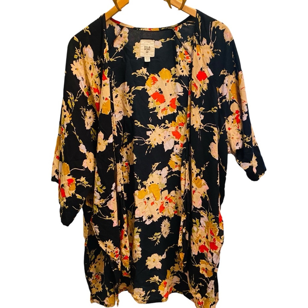 Billabong Black Floral Kimono - Picture 3 of 8